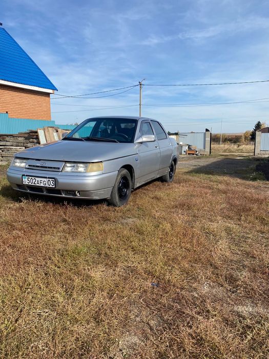 Продам машину ваз 2110