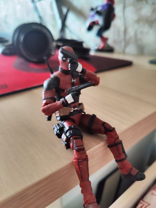 Игрушка дедпул Deadpool Marvel