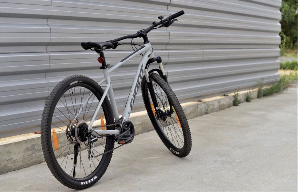 Bicicleta GIANT TALON 2