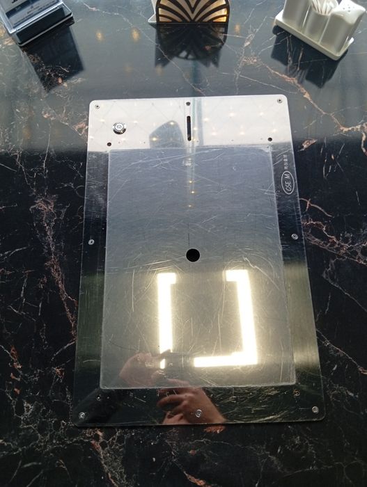 Koreyski shashlik pishiradigon stol mangal sotiladi