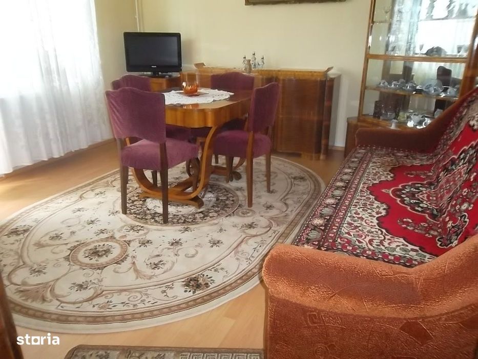Vand apartament 3 camere decomandat in Deva, zona Carpati,