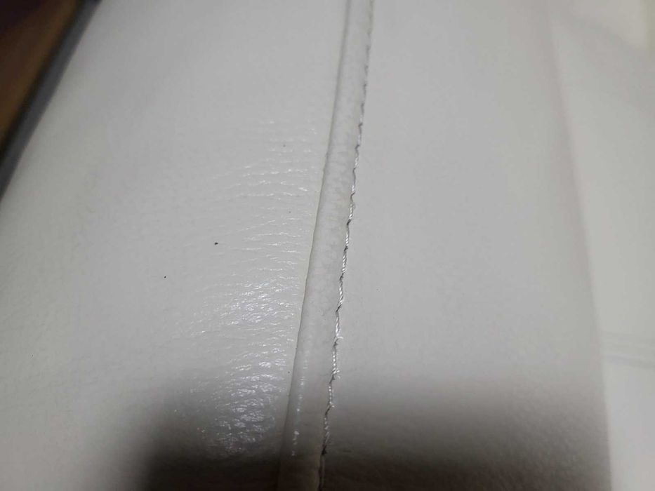 Светло кремав кожен диван двойка с електрически релаксиращ механизъм