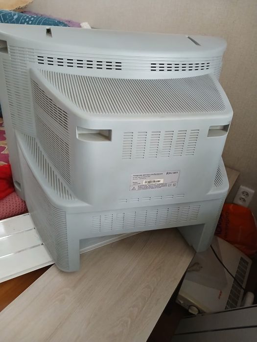 Продам телевизор