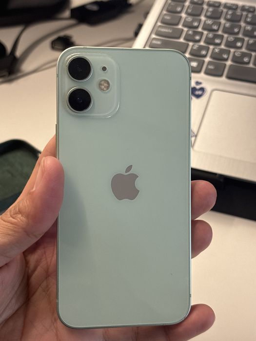 Айфон 12 мини в продаже