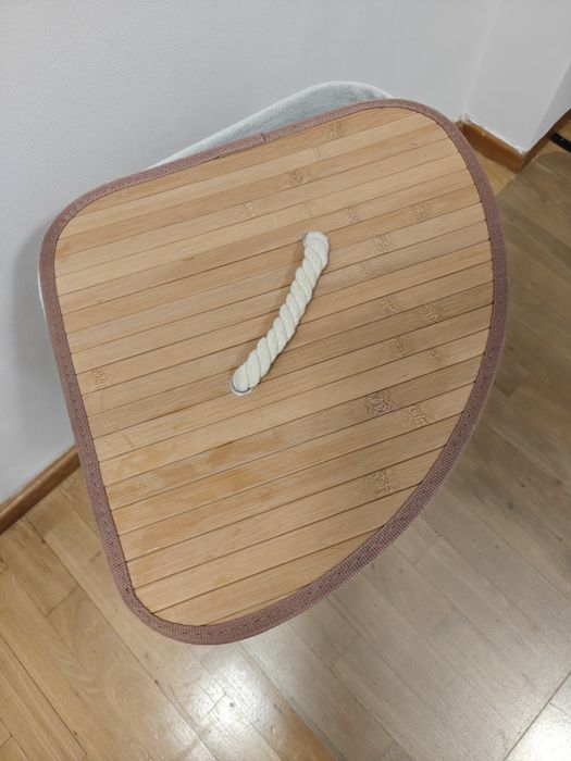 Vând cos rufe bambus pe colt Heinner home