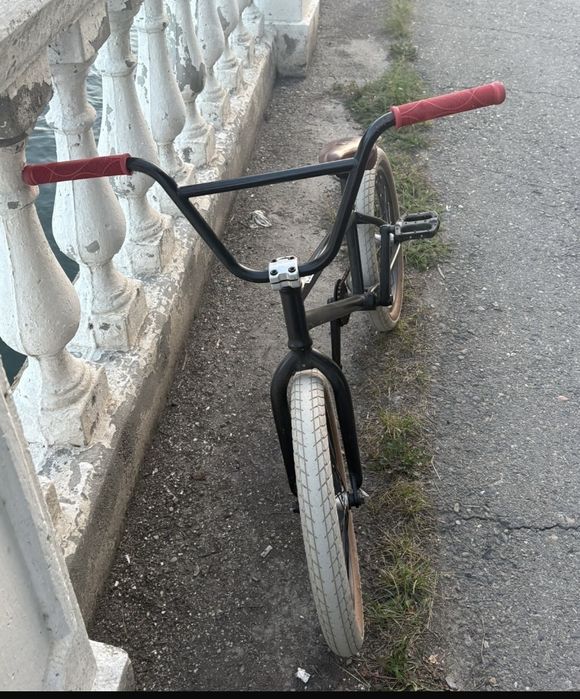 Велосипед BMX  трюковой