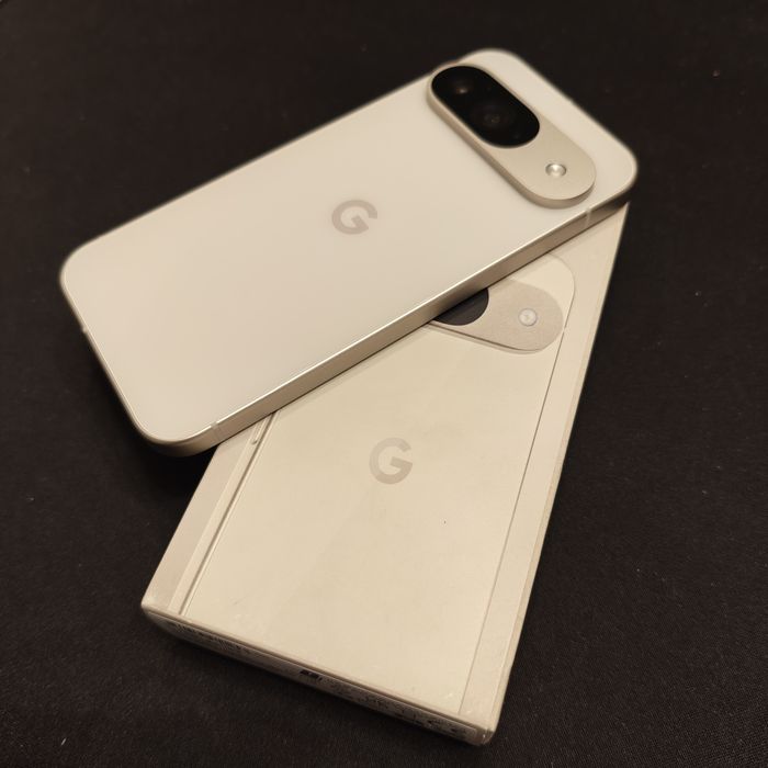 Google Pixel 9, 128GB, Porcelain – Garanție eMAG