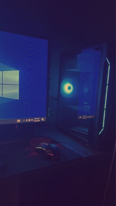 Vand PC bun pentru Gaming