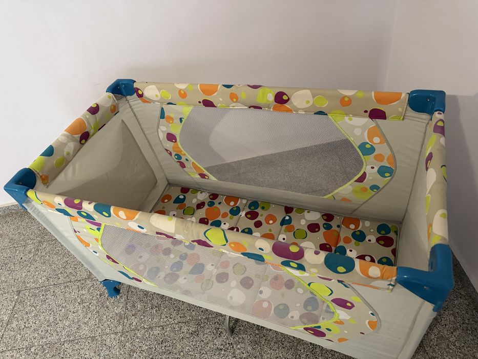 Бебешка кошара с допълнителен матрак