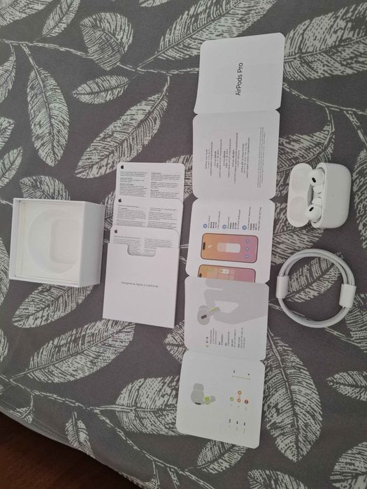 Apple AirPods Pro 2 USB-C cu factură