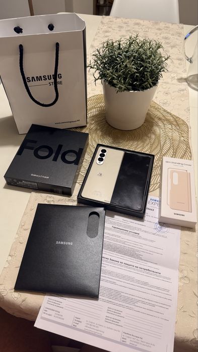 Samsung Z fold 4 gold