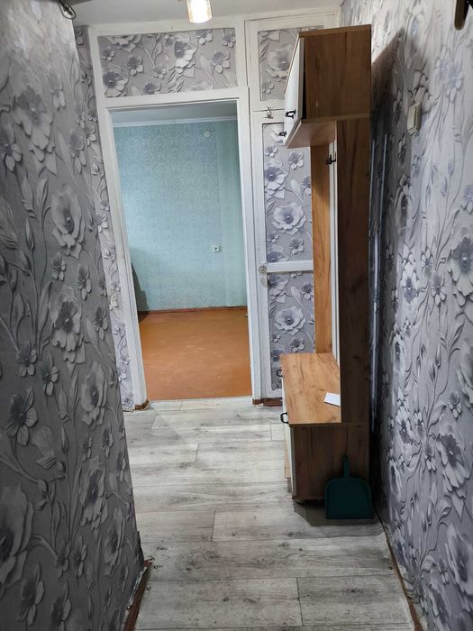 2к. Центр 44кв. 4эт из 5