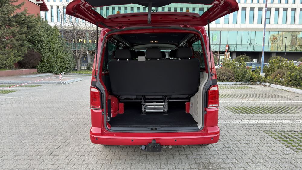 Volkswagen VW Transporter T6 an 2016 8+1 Locuri* Climă 2.0 TDi