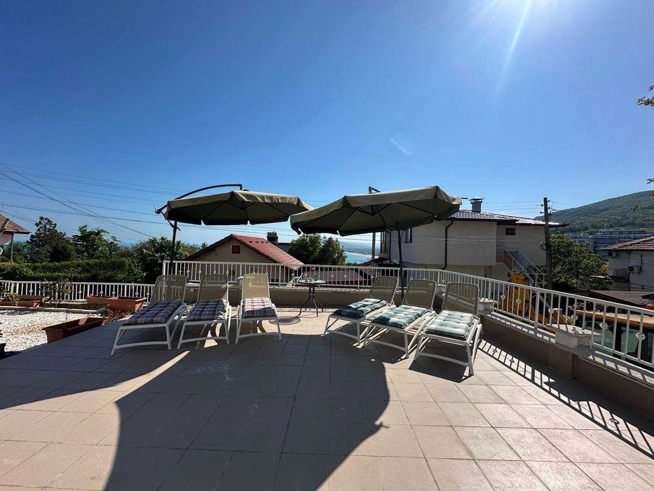 Къща за гости Villa Nora, в.з Фиш Фиш, Албена