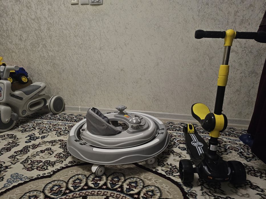 Детский ходуног сомакат+ автокресло