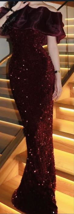 Платье идалном состоянии,