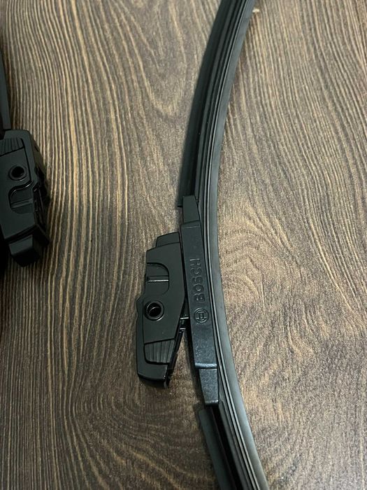 Нови чистачки Bosch 650 мм.