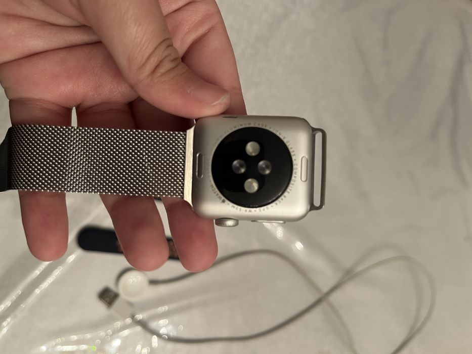 Apple watch series 3,38mm алюминий