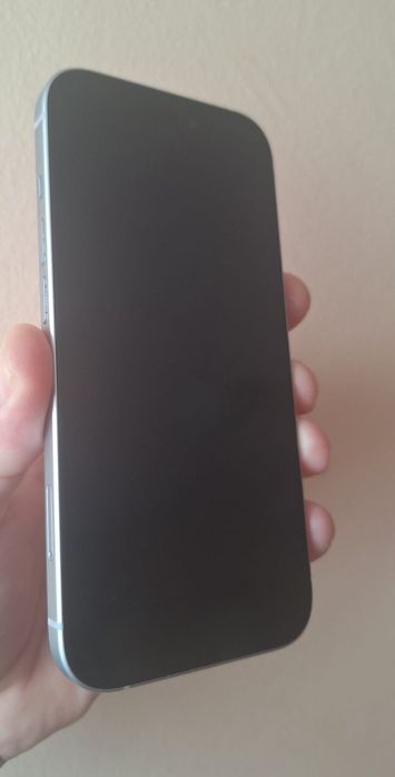 iPhone 15 Pentru piese defect Impecabil recarosare impecabil