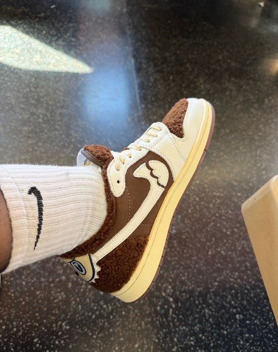 COLD SINS – Jack The Ripper X Labubu