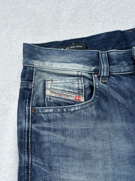 Дънки Diesel (Relaxed Fit) - размер W31 / L32, отлично състояние