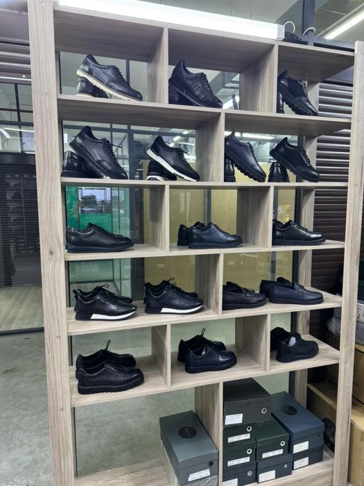 Саудаға арналған витриналық полка