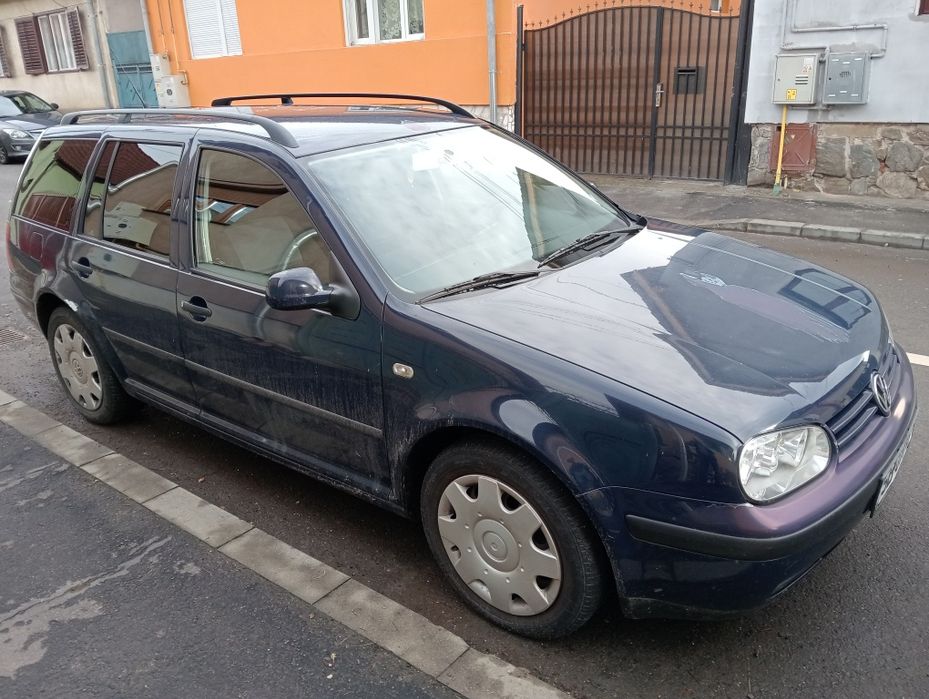 Golf4-1.6-climatronic-bonus 4 roți iarnă.