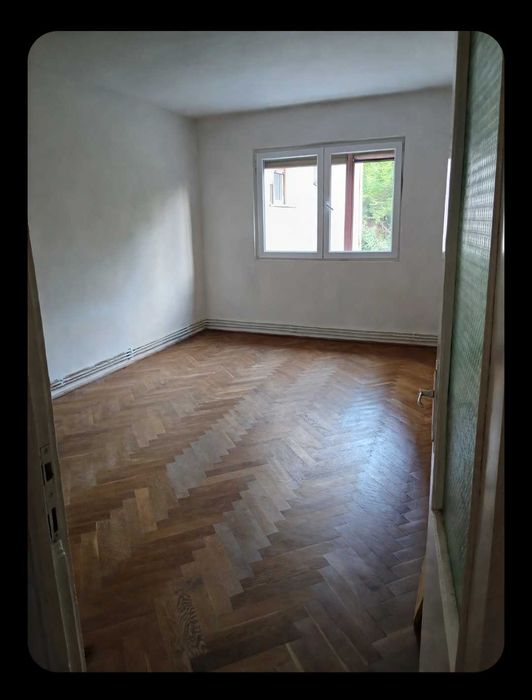 Apartament 2 camere,decomandat,1/4 Astra II