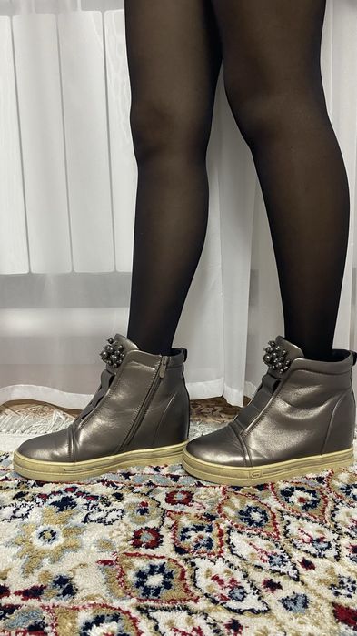 Ботинки демисезонные