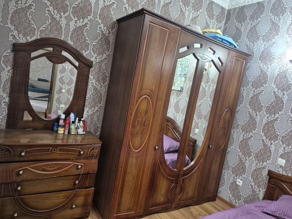 Спальни  гарнитур
