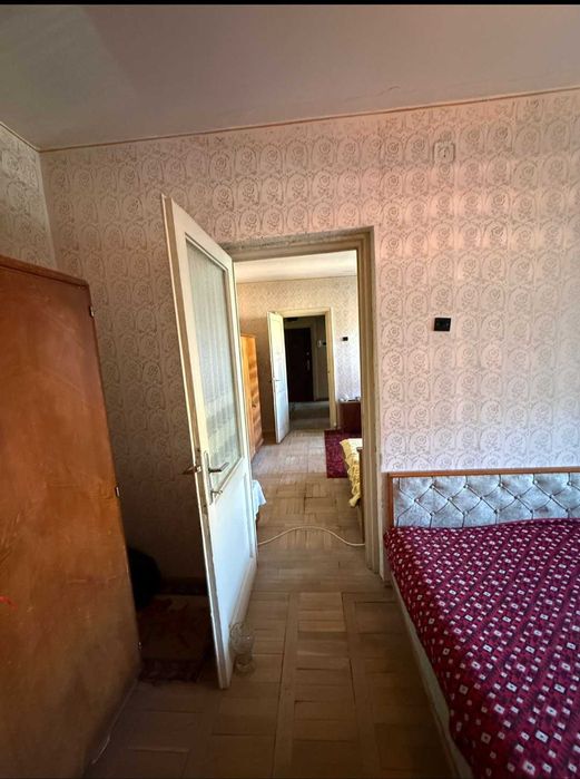 Vând apartament 2 camere zona cina