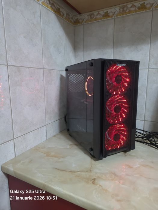 Vând calculator Gaming Ryzen 5 2400G Am4  16gb  ddr4