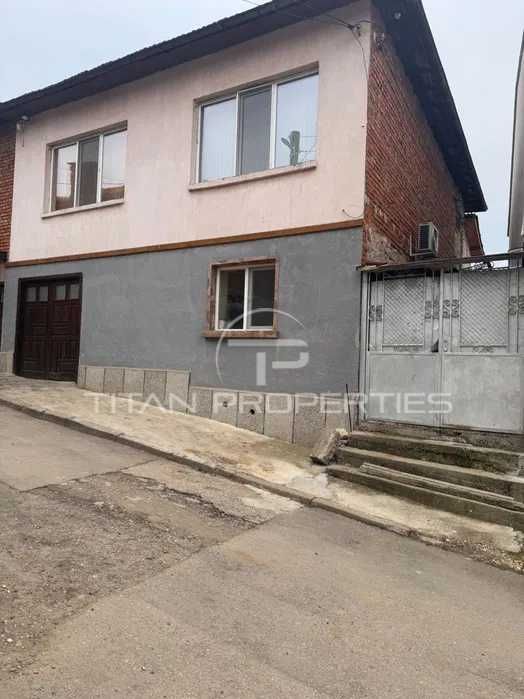 Продава се Къща в с. Брестник, Област Пловдив - 200 кв.м за 1250 €/кв.м - Снимка #8