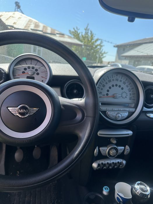 Vand Minicooper one /70.000 km