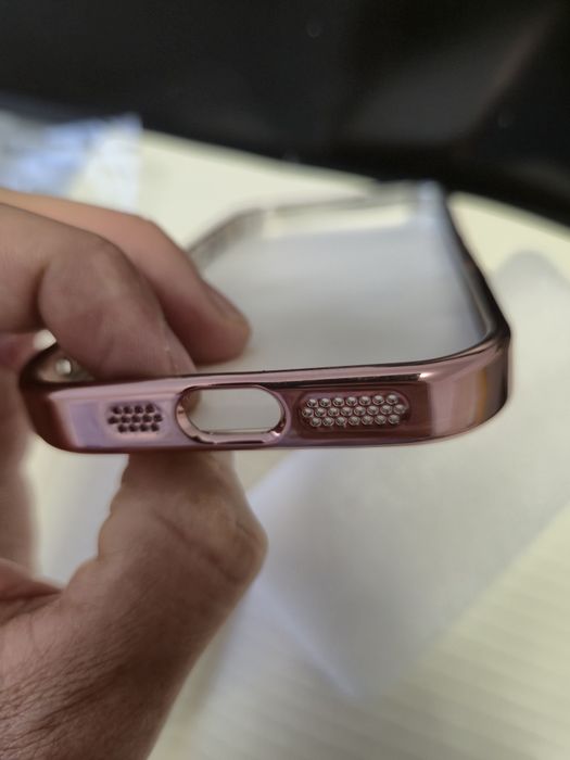 Husa iPhone 16 Pro - Produs nou