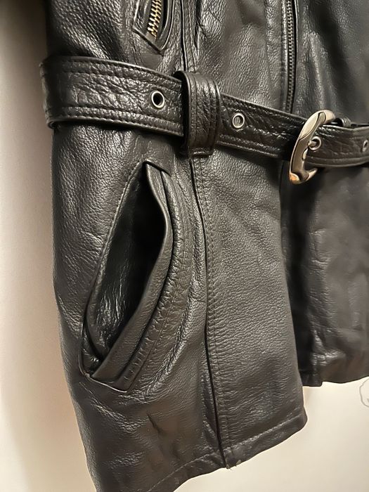 Дамско кожено яке