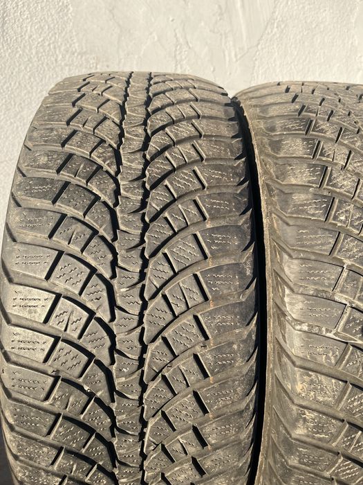4 бр. зимни гуми 225/50/17 Kumho 6,5-7 mm DOT 2117