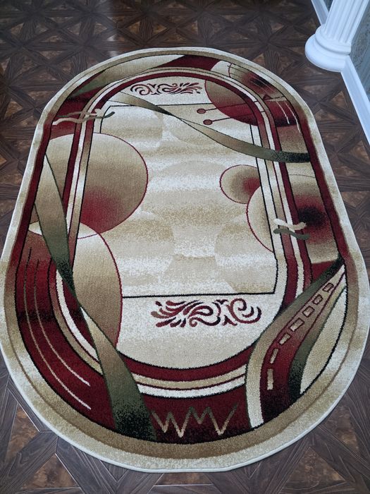 Ковёр новый 1.5*2.3