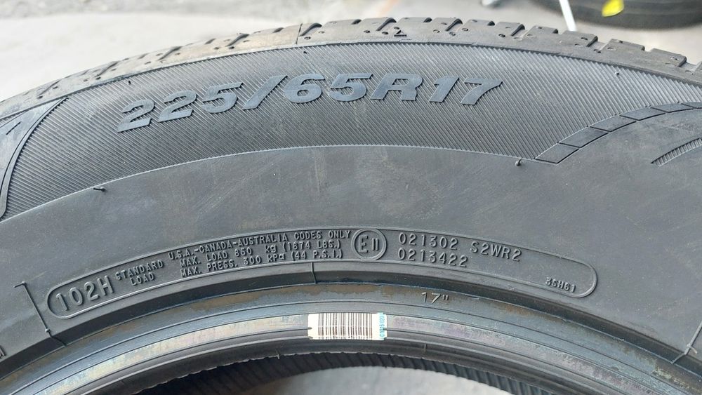 Нови гуми 225/65/17 Cooper Zeon 2 броя