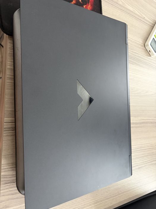 HP Victus Gaming – Ryzen 7 5800H RTX 3050 Ti 16GB RAM 512GB SSD