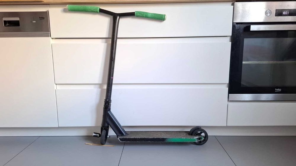 Trotineta Blazer Pro Enigma 2 Black/Green