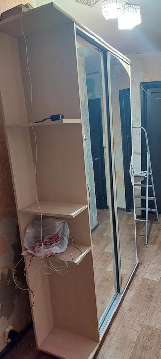 Продам шкаф купэ