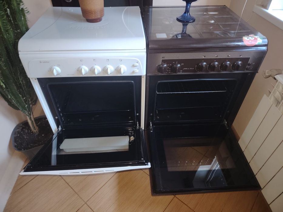 Продам газовые плиты Гефест