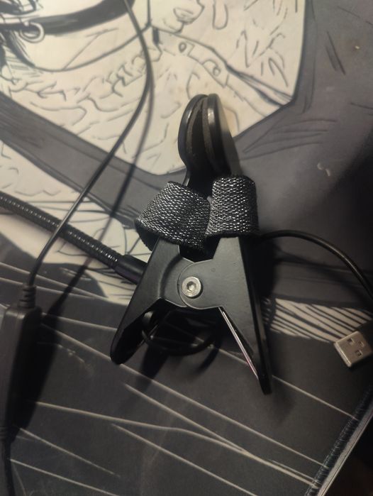 Настольная лампа