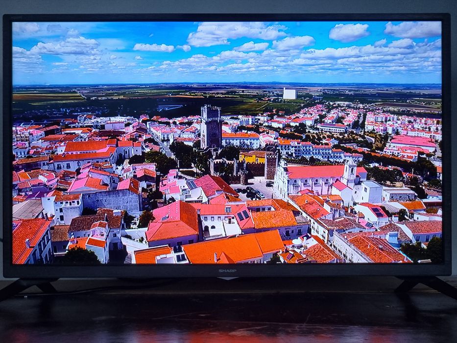 SMART Телевизор/Sharp - 32" - FULLHD , YouTube , Цифрова + Ефирна