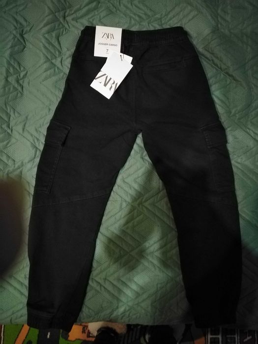 Нов панталон на ZARA за 6 годишно момче