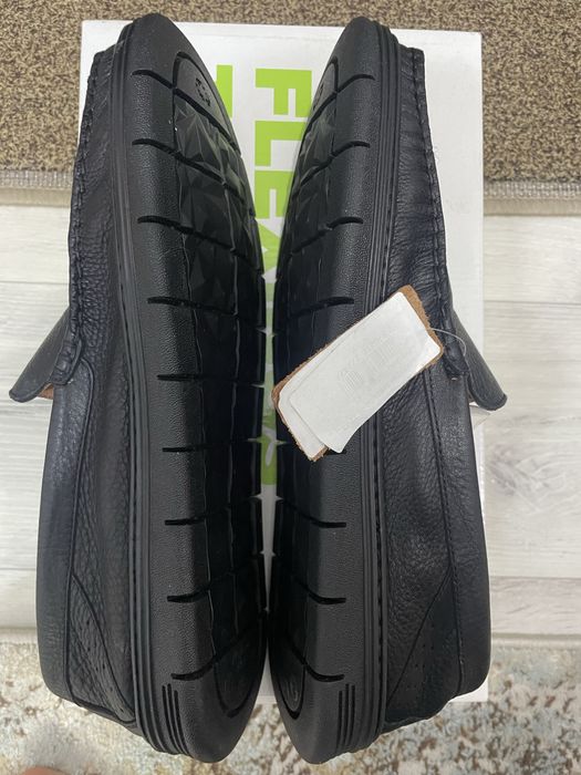 Кожаные мокасины