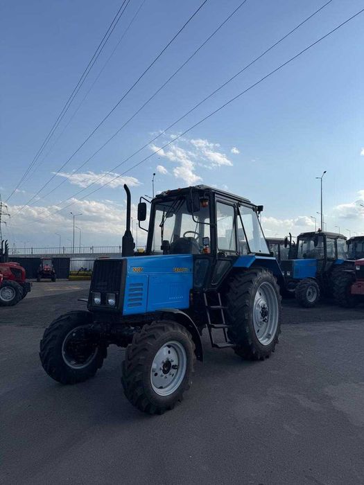 Трактор Беларус-920М модель 82.1 новый без пробега
