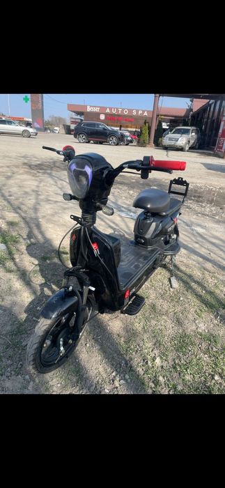 Продам  ск8 новый аккумлятор А+