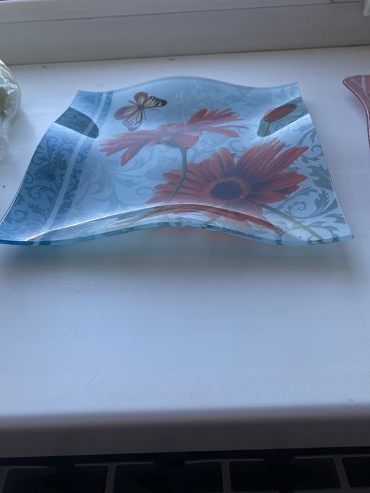 Продам тарелки